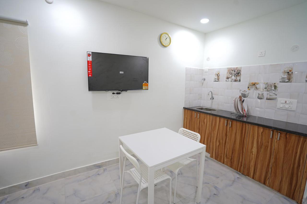 Mahasri Studio Apartments- Brand New Fully Furnished Air Conditioned Studio Apartments Tirupati Exterior photo