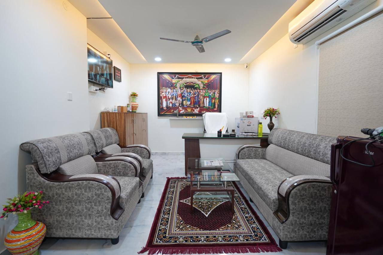 Mahasri Studio Apartments- Brand New Fully Furnished Air Conditioned Studio Apartments Tirupati Exterior photo